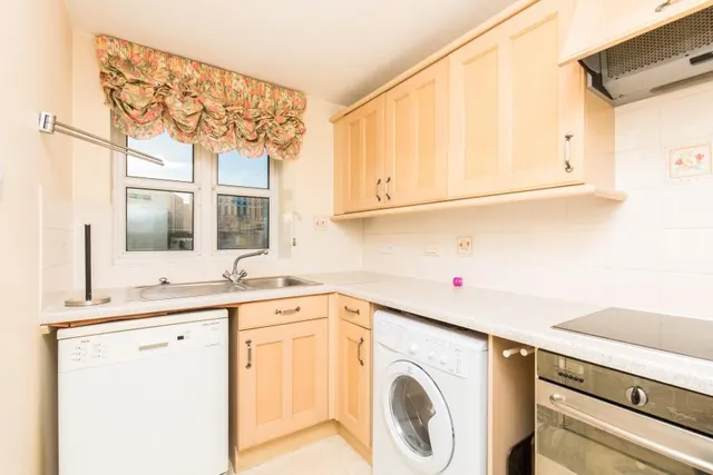 Handel Road, Southampton, SO15, photo 3