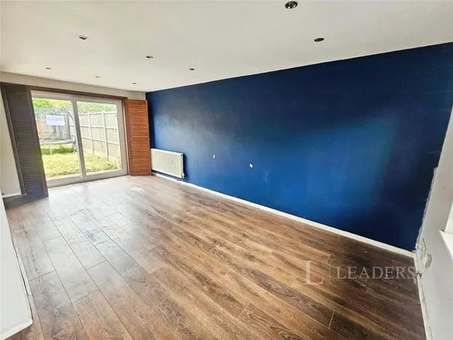 Yates Avenue, Aston-on-Trent, DE72, photo 2
