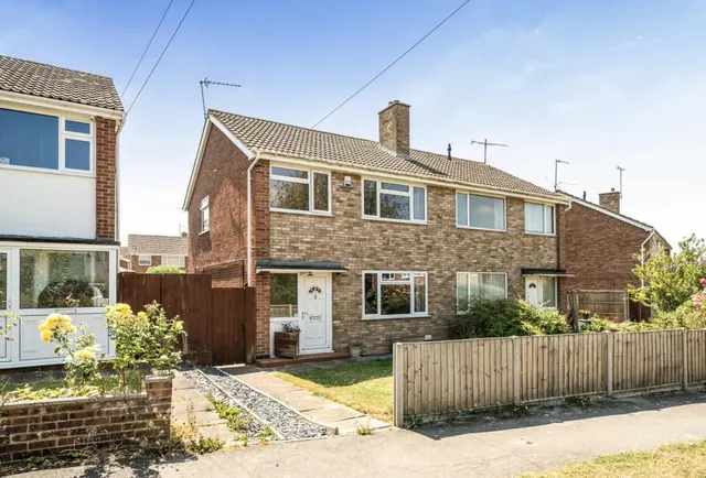 Churchill Grove, Tewkesbury, GL20, photo 1