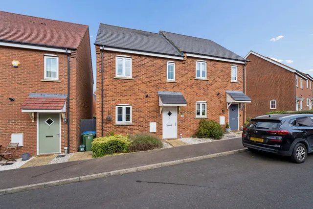 Campbell Lane, Pitstone, LU7, photo 1