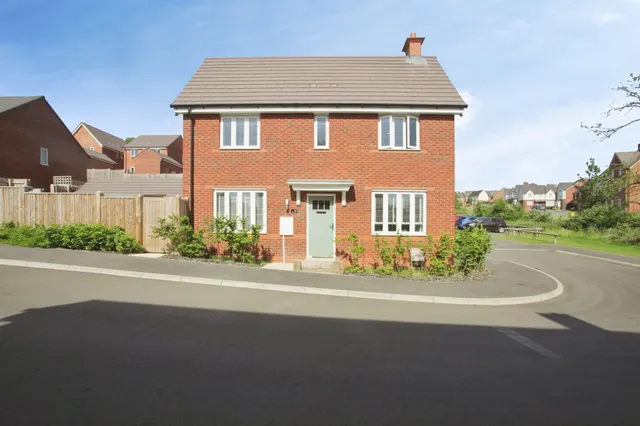 Shamrock Close, Rugby, CV21, photo 1