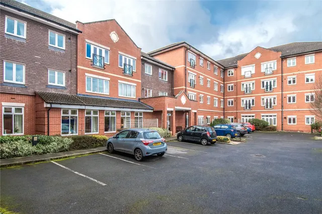 Burcot Lane, Bromsgrove, Worcestershire, B60 1AD, photo 1