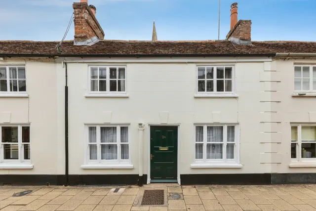 3 bedroom character property, Well Street, Buckingham, MK18