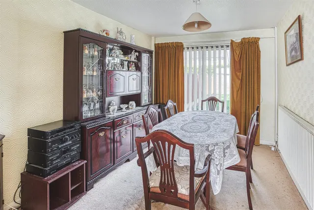 Adwick Close, Mickleover, photo 3