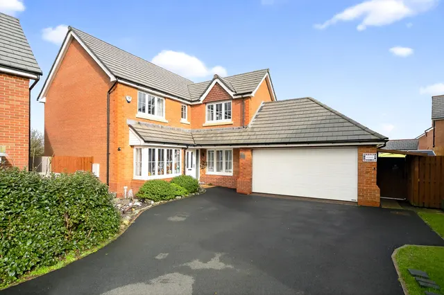 Parc Tyddyn Bach, Holyhead, LL65, photo 2