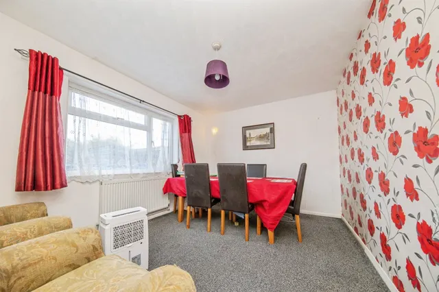 Cardiff Avenue, Ipswich, IP2, photo 3