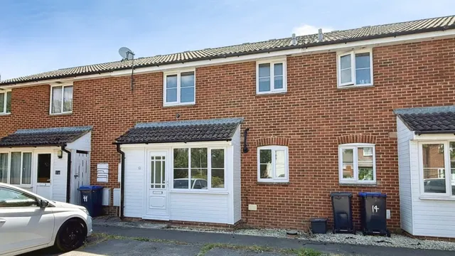 Buckleaze Close, Trowbridge, photo 1