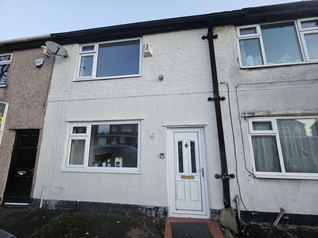 Atherton Road, Hindley Green, Wigan, WN2, photo 1