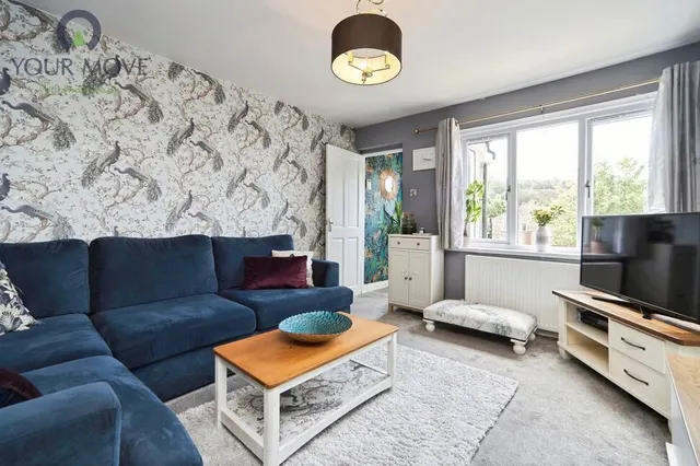 Photo 2 — Hydale Close, Keighley, West Yorkshire, BD21