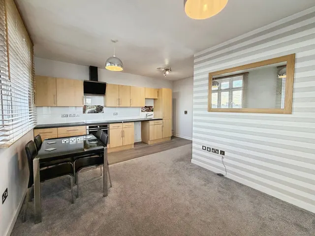 Station Road, Aldershot, GU11, photo 3