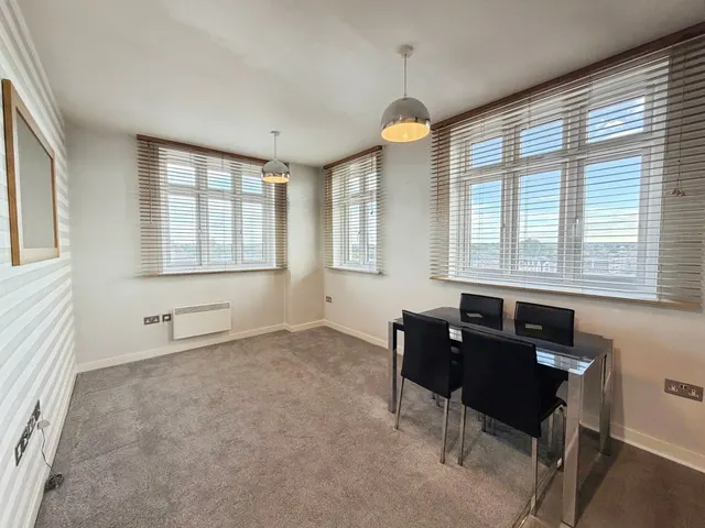 Station Road, Aldershot, GU11, photo 1