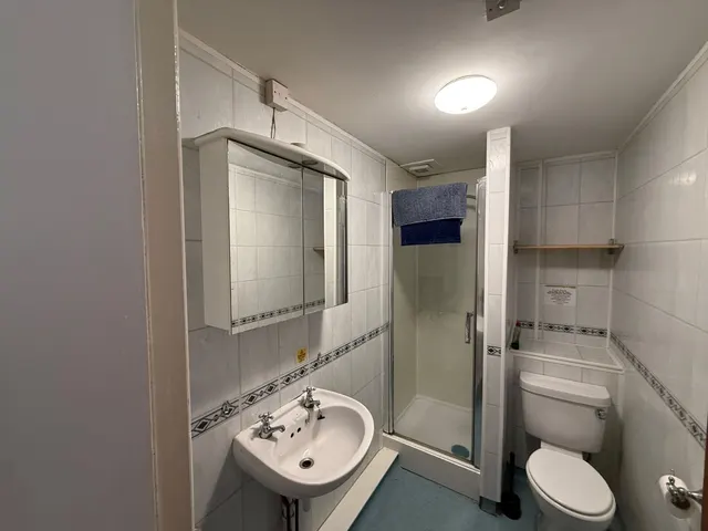 Woodhouse Road, NG18, photo 3
