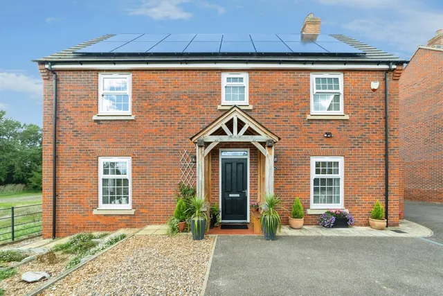 Poppyfields, Gamlingay, SG19, photo 1