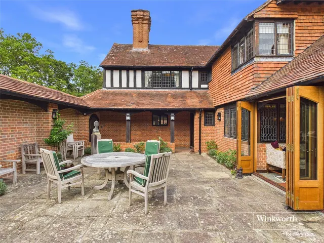The Common, Silchester, RG7, photo 1