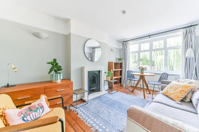 2 Monica Court, 44 Lewin Road, London, photo 1