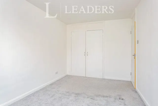 Lumsden Road, Southsea, PO4, photo 3