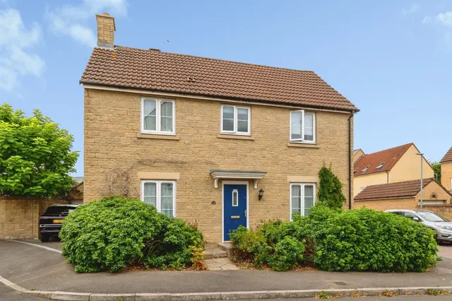 Long Ground, Corsham, photo 1