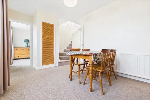 Shepherds Mount, Compton, RG20, photo 3