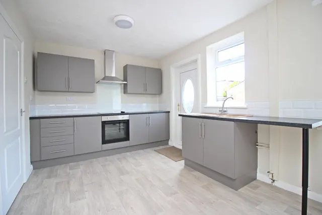 Hambledon Avenue, Chester Le Street, DH2, photo 3