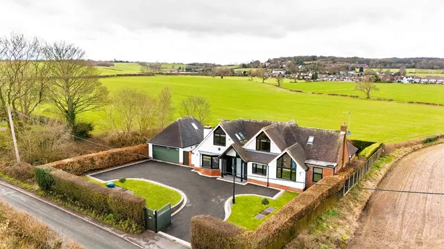 Church Road, Stonnall, WS9, photo 1