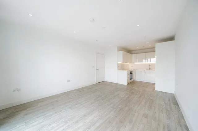 Winchelsea Road, London, NW10, photo 1