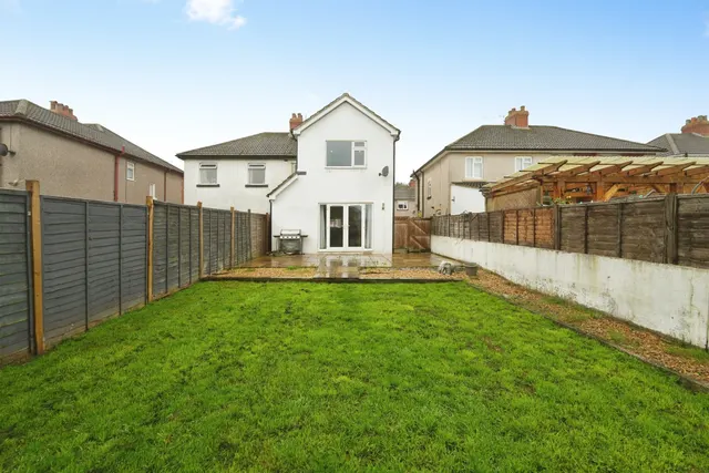 St. Tecla Road, Chepstow, NP16, photo 2