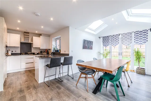 Botleys Road, Ottershaw, KT16, photo 2