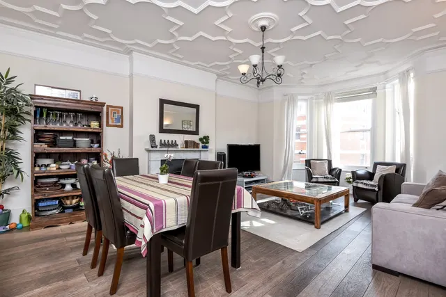 West End Lane, West Hampstead, NW6, photo 1