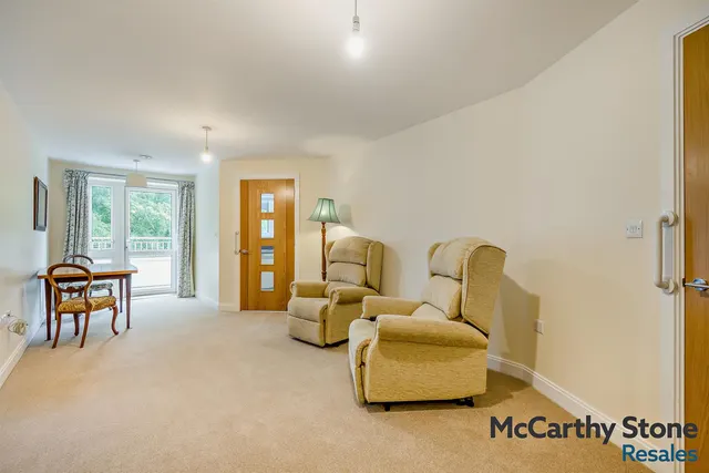 Bath Road, Devizes, SN10, photo 3