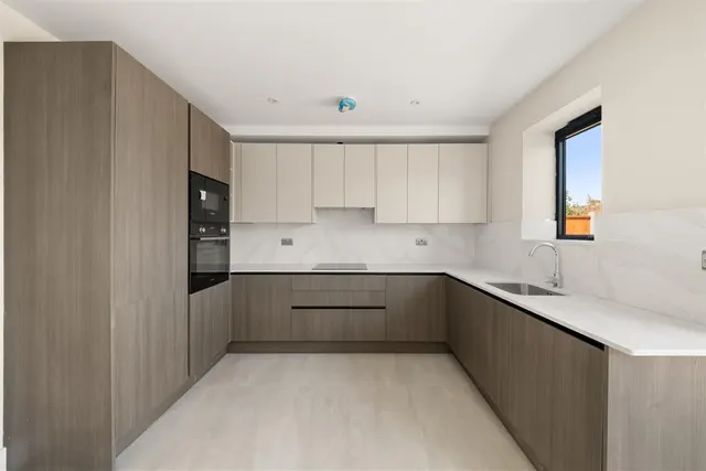 Field Road, Feltham, photo 3