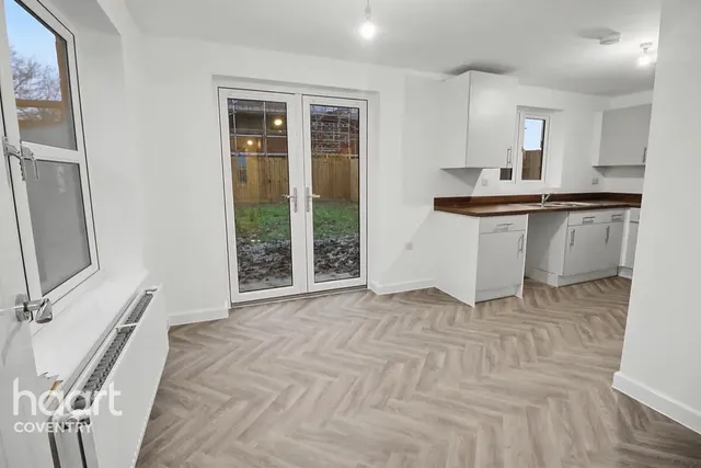 Stickford Close, Bedworth, CV12, photo 2