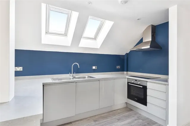 Oxford Road, Kidlington, OX5, photo 2