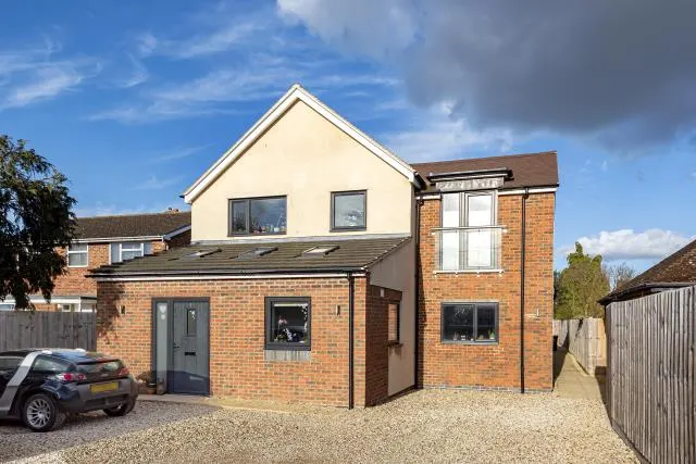 Oxford Road, Kidlington, OX5, photo 1