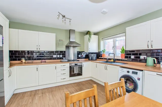 Royal Way, Fishtoft, PE21, photo 3