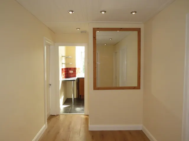 Photo 3 — Erskine Beveridge Court, Dunfermline