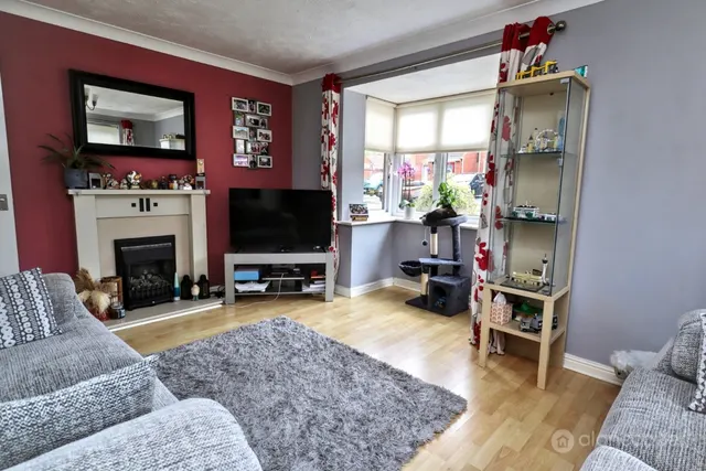 Upton Drive, MaplePark, CV11, photo 3