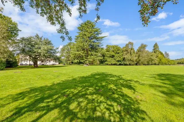 Sturts Lane, Walton on the Hill, KT20, photo 2