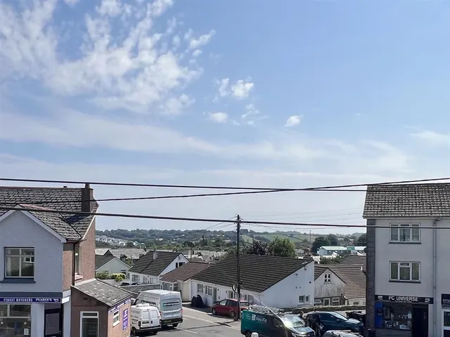 Polkyth Road, St. Austell, photo 3