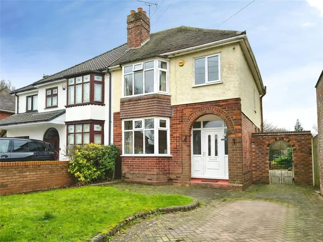 Birchfields Road, Willenhall, West Midlands, WV12, photo 1