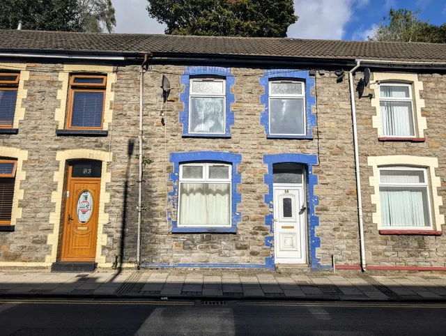 North Road, Porth, CF39, photo 1