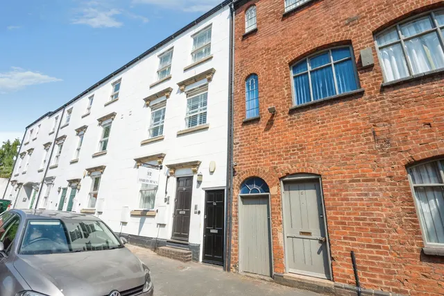 Warstone Parade East, Birmingham, B18, photo 3