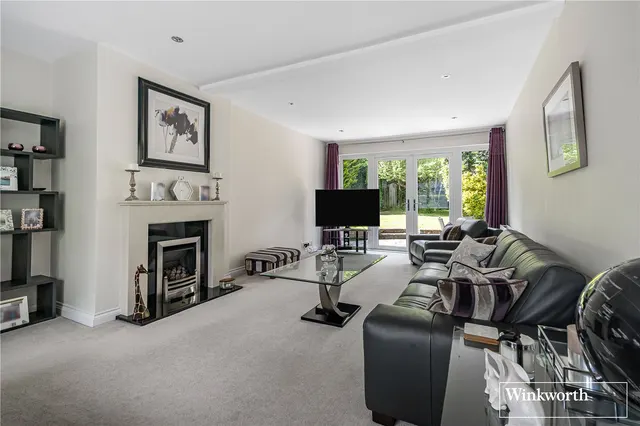 Photo 3 — Oak Tree Close, Virginia Water, Surrey, GU25