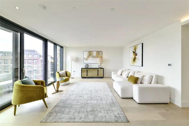 Lighterman Towers, Chelsea Harbour, SW10, photo 1