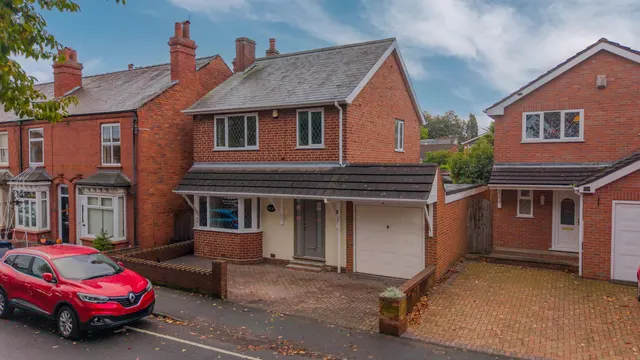 Oak Street, Kingswinford, DY6, photo 1