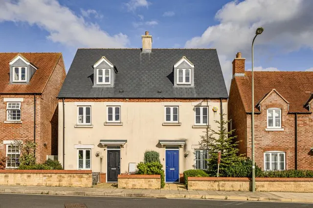 Hexham Road, Bicester, OX26, photo 1