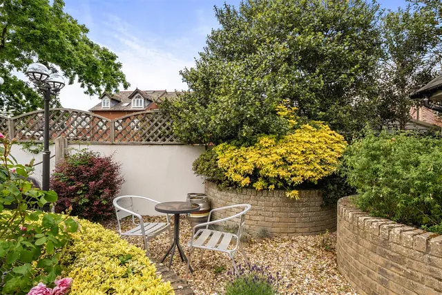 Photo 2 — Havelock Road, Warsash