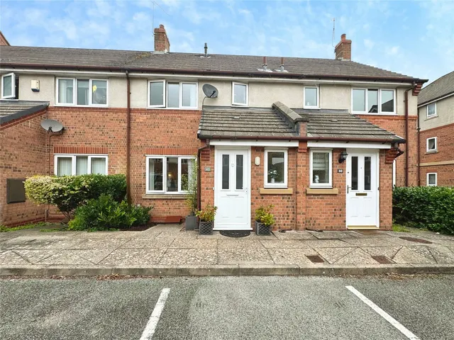 Duchess Place, Chester, CH2, photo 1