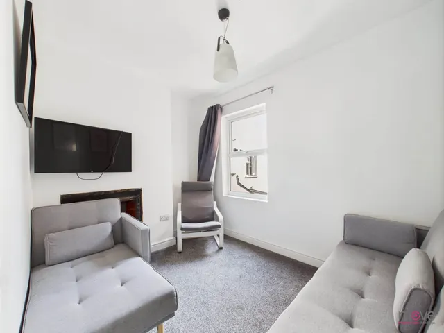 Photo 2 — Goodyere Street, Gloucester, GL1 4UG