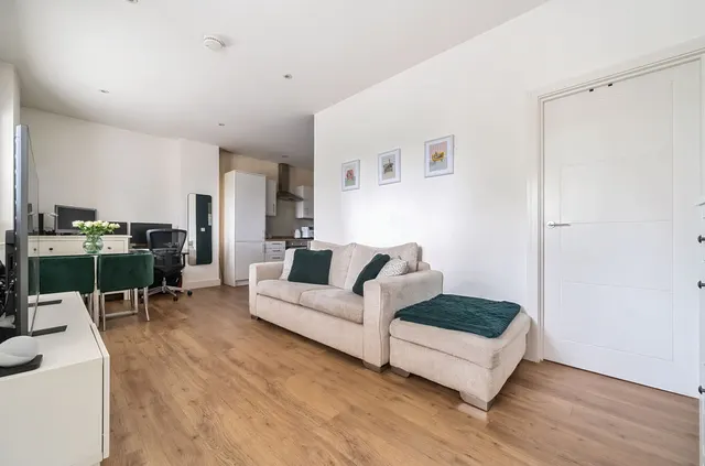 Hindhead Road, Hindhead, GU26, photo 2