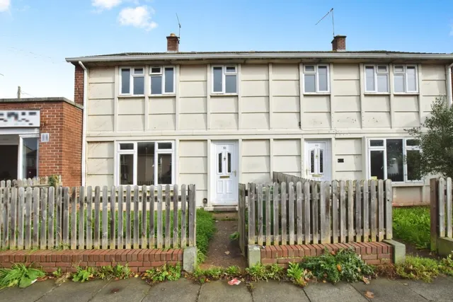 Wonford Street, photo 1